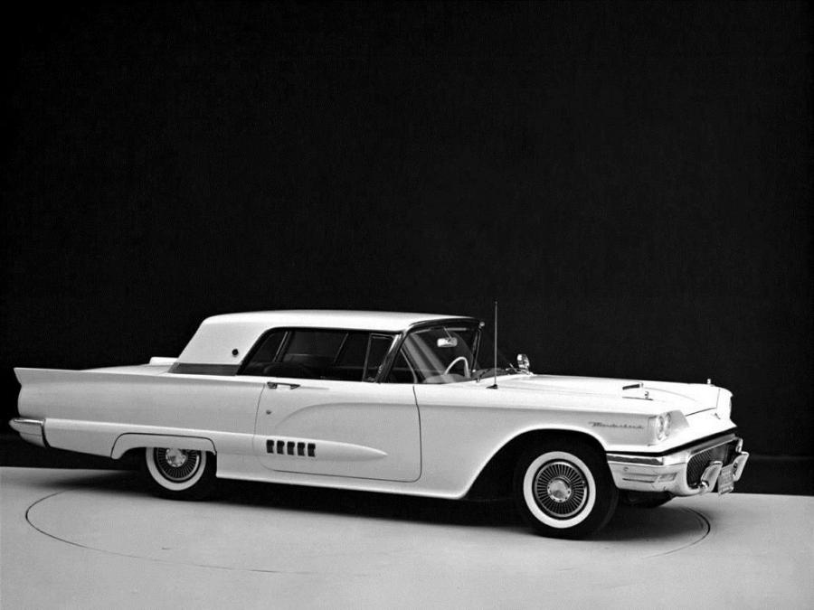  Ford Thunderbird Hardtop Coupe 1958 года  (фото 8 из 10)